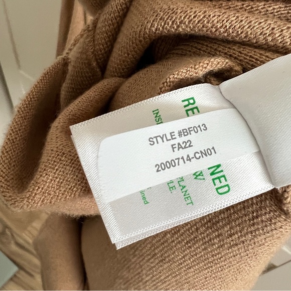 J.Crew Cecile relaxed sweater blazer. XS, Camel - Picture 4 of 7